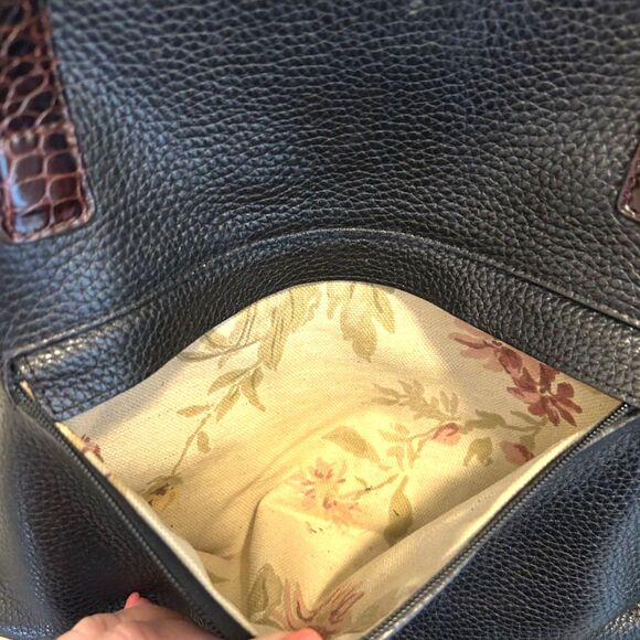 Brighton Black Pebbled Leather Purse with Silver Hardware - Picture 7 of 7